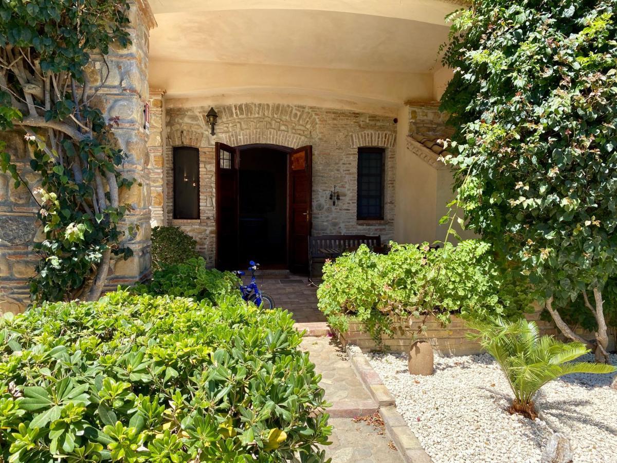 Le Colline del Gelso-Masseria Mazzei Rossano Esterno foto