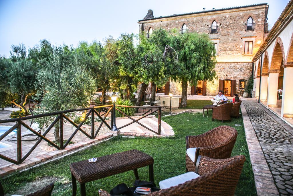 Le Colline del Gelso-Masseria Mazzei Rossano Esterno foto