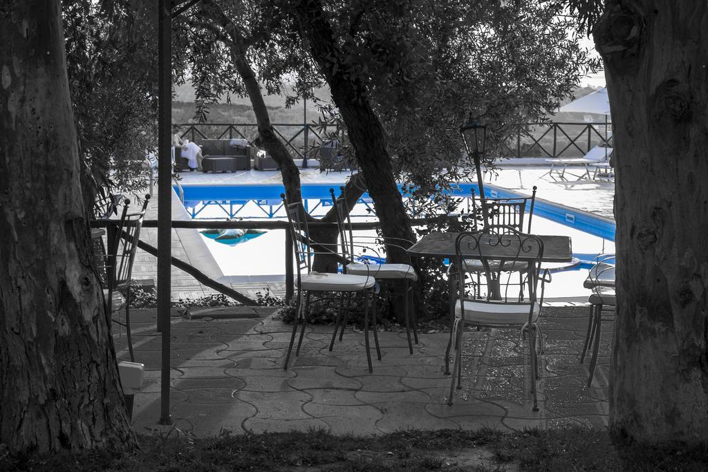 Le Colline del Gelso-Masseria Mazzei Rossano Esterno foto