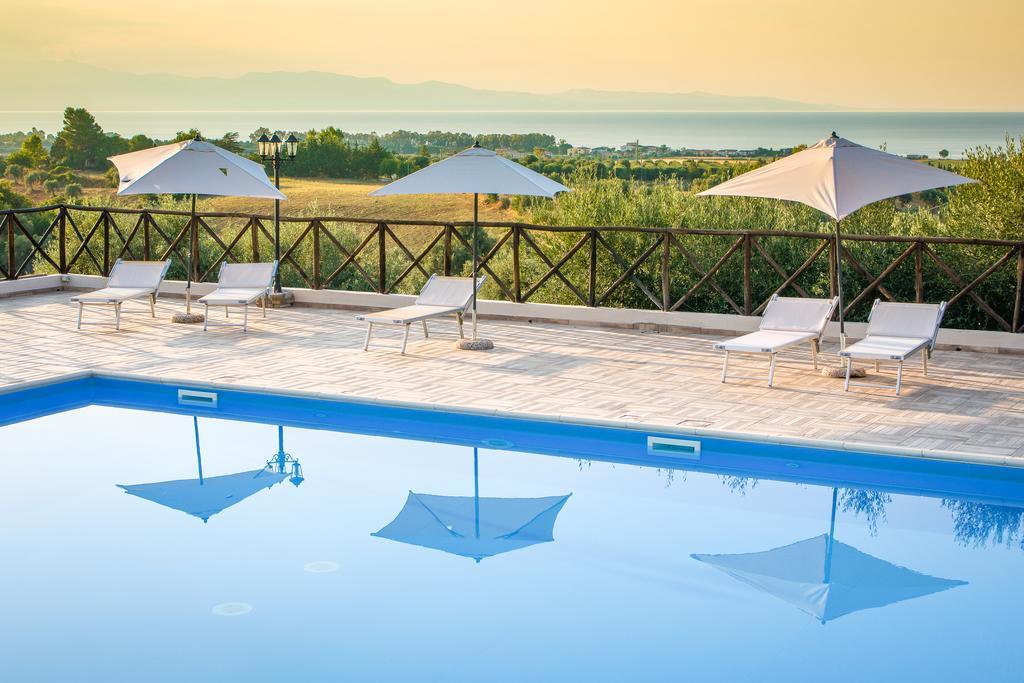 Le Colline del Gelso-Masseria Mazzei Rossano Esterno foto