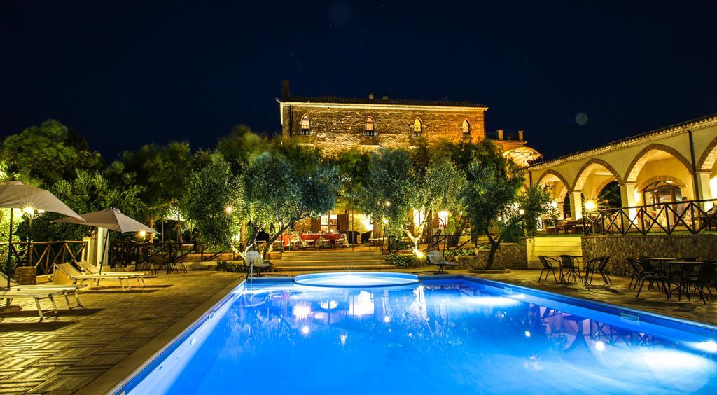 Le Colline del Gelso-Masseria Mazzei Affittacamere Rossano Esterno foto